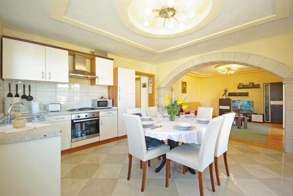 Apartments Villa Rose 수마르틴 외부 사진
